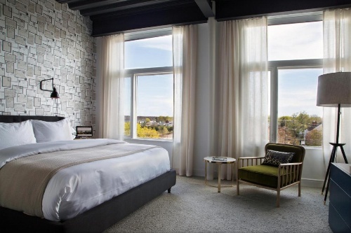 250 Main Hotel image 14