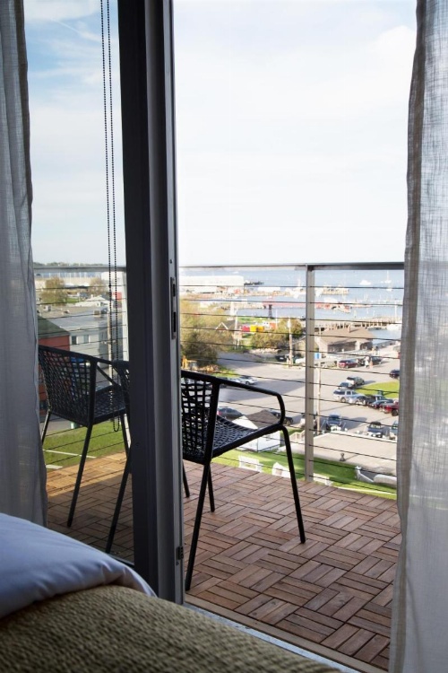 250 Main Hotel image 27